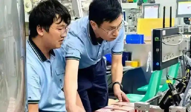 加拿大公开赛三轮苏贝尔单独领跑